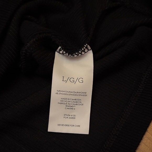 CAbi Women's Elegant Black Short Sleeve Top - Picture 5 of 6